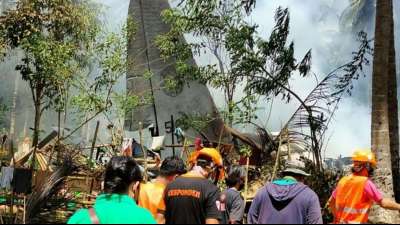Zahl der Toten nach Absturz von philippinischem Milit&auml;rflugzeug auf 50 gestiegen