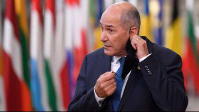 Sloweniens Ministerpr&auml;sident Jansa &uuml;bersteht Misstrauensabstimmung im Parlament