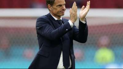 De Boer l&auml;sst System-Frage offen - R&uuml;ckkehr zu 4-3-3 "m&ouml;glich"