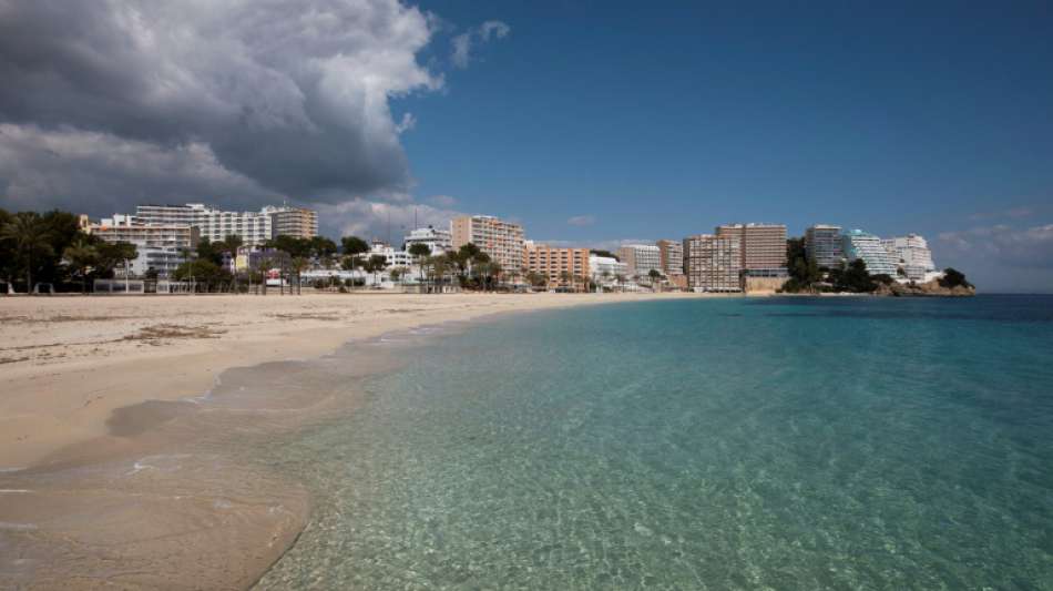 Spanien will ab Juli Grenzen wieder für Touristen öffnen