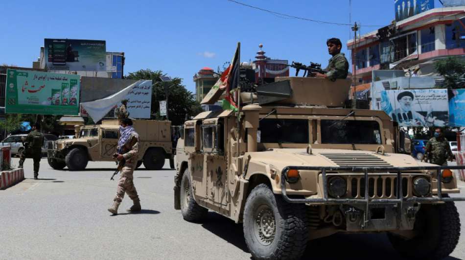 Afghanistans Präsident Ghani akzeptiert von Taliban vorgeschlagene Waffenruhe