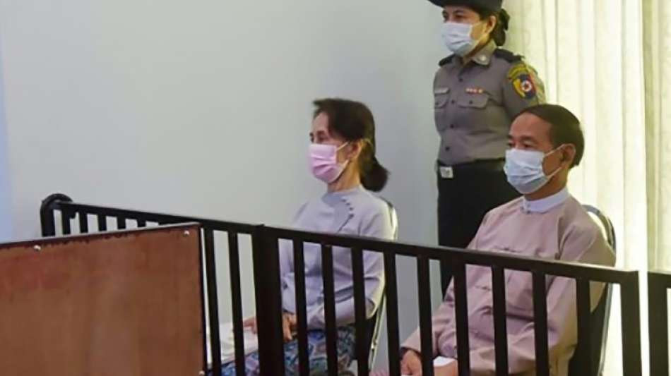 Junta in Myanmar verringert Haftstrafe gegen Suu Kyi auf zwei Jahre