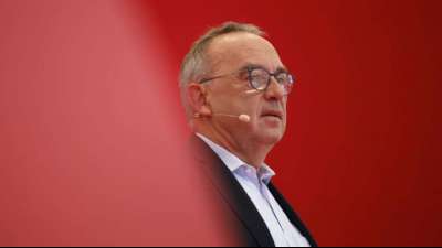Scholz dankt Walter-Borjans f&uuml;r Verdienste bei SPD-Erfolg