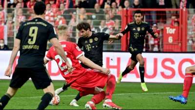 Bayern schie&szlig;en sich Pokalfrust von der Seele