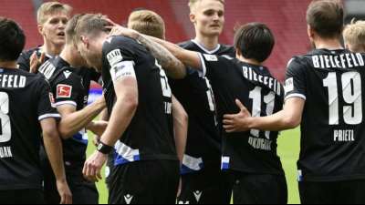 Erster Sieg seit Mai: Okugawa erl&ouml;st Kramer und Bielefeld