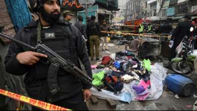 Mindestens zwei Tote und 22 Verletzte bei Bombenanschlag in Pakistan