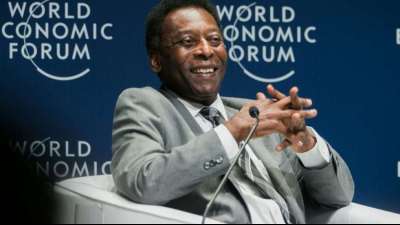 Fu&szlig;ball-Legende Pel&eacute; ist seit fast einer Woche im Krankenhaus