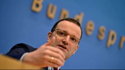 Spahn hofft auf hohe Impfbereitschaft von Jugendlichen auch ohne Empfehlung