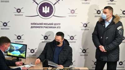 Vitali und Wladimir Klitschko bitten Deutschland um Solidarit&auml;t