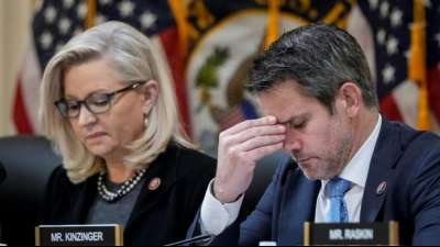 Republikaner strafen prominente Trump-Kritiker Cheney und Kinzinger ab
