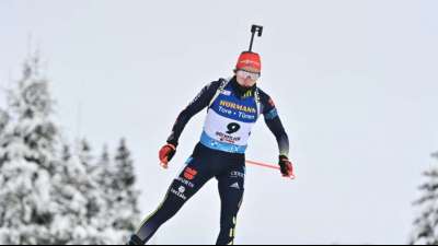 Deutsche Biathletinnen in der Staffel auf Rang vier