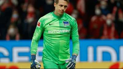 Fu&szlig;ball Bundesliga: Schwolow-Patzer kostet Hertha den Sieg