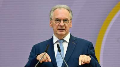 Haseloff strebt nach Wahl in Sachsen-Anhalt "stabile" Regierung an