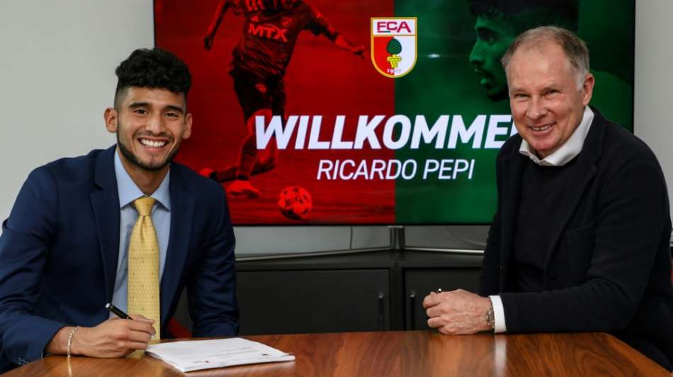 Fu&szlig;ball: Augsburg holt das US-Talent Pepi f&uuml;r Rekordsumme