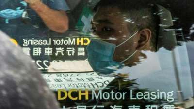 Gericht in Hongkong verurteilt Mann nach "Sicherheitsgesetz"