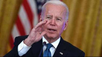 "Was f&uuml;r ein dummer Schei&szlig;kerl" - Biden beleidigt Journalisten
