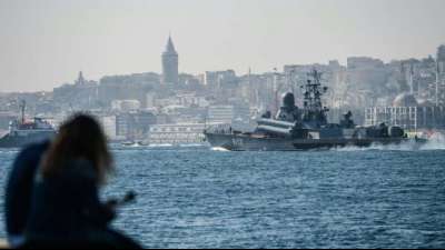 T&uuml;rkei nimmt zehn pensionierte Admirale nach Kritik an Wasserstra&szlig;en-Projekt fest