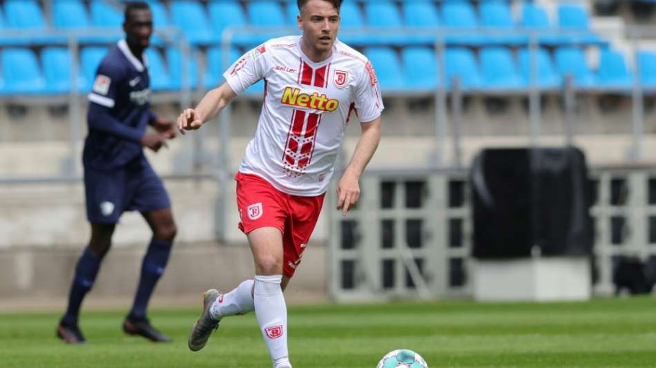 2. Bundesliga: Regensburg &uuml;bernimmt Tabellenf&uuml;hrung - KSC torlos