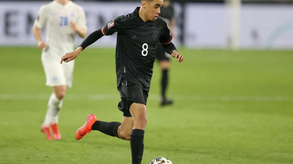 Fu&szlig;ball DFB-Deb&uuml;tant Jamal Musiala stolz: "Davon tr&auml;umt man"