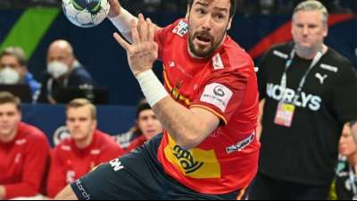 Handball-EM: Titelverteidiger Spanien und Schweden erreichen Finale