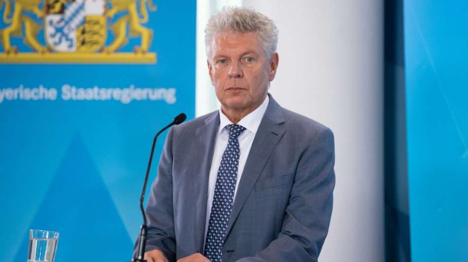 Reiter erneuert UEFA-Kritik: "Eine Grenze &uuml;berschritten".