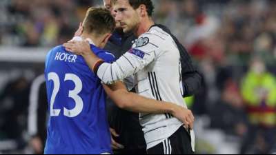 Jahresabschluss ohne Goretzka, Neuer und Reus