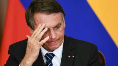 Brasilien: Senatsausschuss stimmt f&uuml;r Anklage gegen Bolsonaro