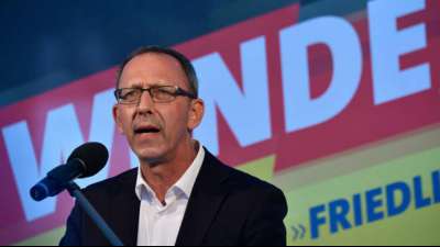 AfD Sachsen will nach Berichten &uuml;ber Einstufung als Verdachtsfall Strafanzeige stellen