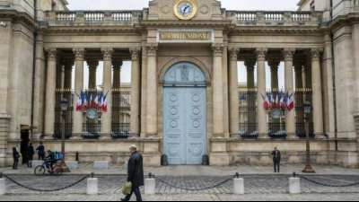 Frankreichs Nationalversammlung stimmt in erster Lesung f&uuml;r Macrons Haushaltsentwurf