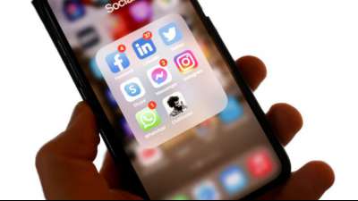 Bürger sollen Autozulassung bald per Handy erledigen können