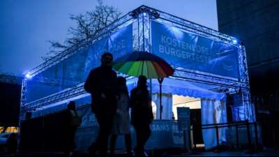 Kritik an der Entscheidung zur Priorisierung der PCR-Tests