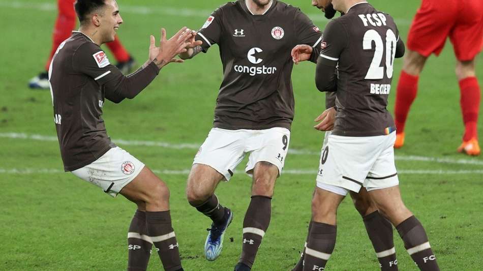 Platz eins zur&uuml;ckerobert: Pauli nach Darmstadt-Klatsche erholt
