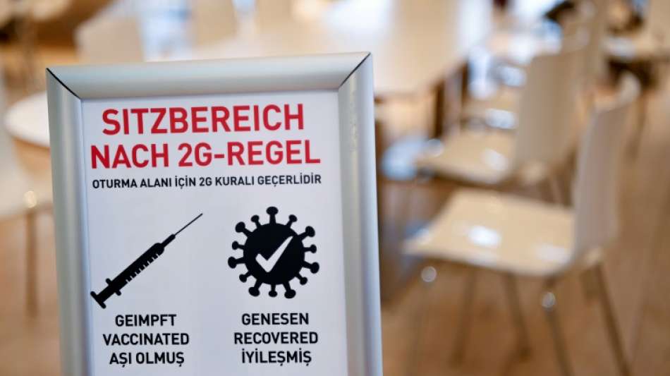 Bundesregierung erw&auml;gt strengere Kontaktbeschr&auml;nkungen f&uuml;r private Treffen