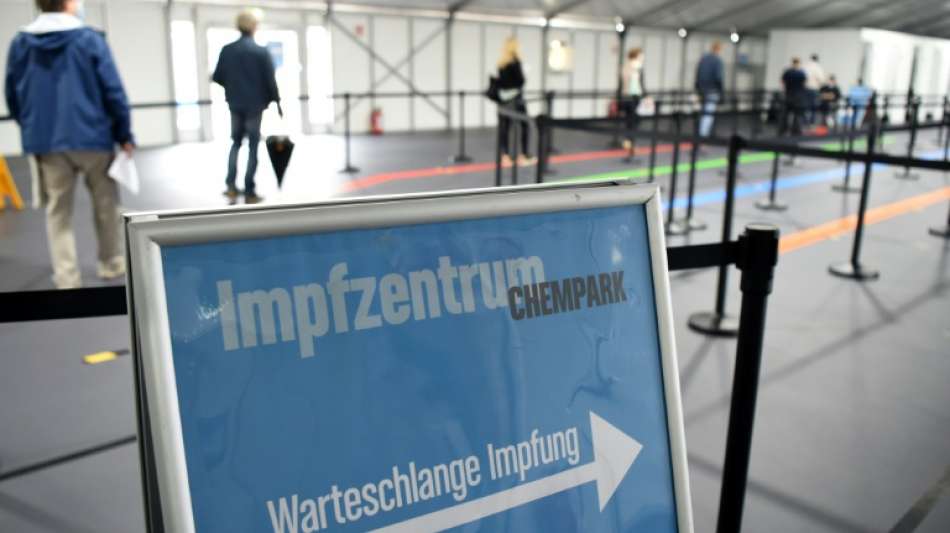 Mehrheit f&uuml;r Impfpflicht in Gesundheit und Bildung