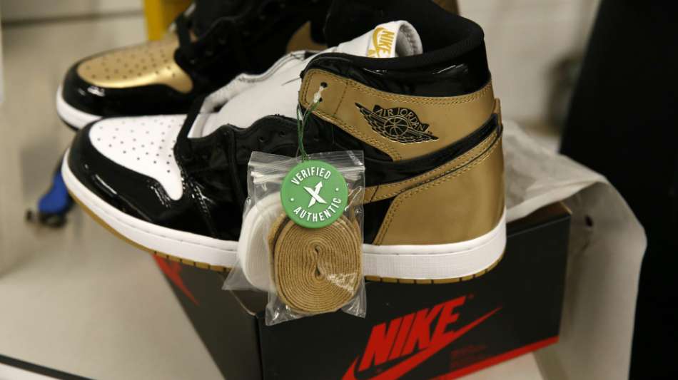 Sneaker von Basketball-Legende Jordan für Rekordsumme verkauft