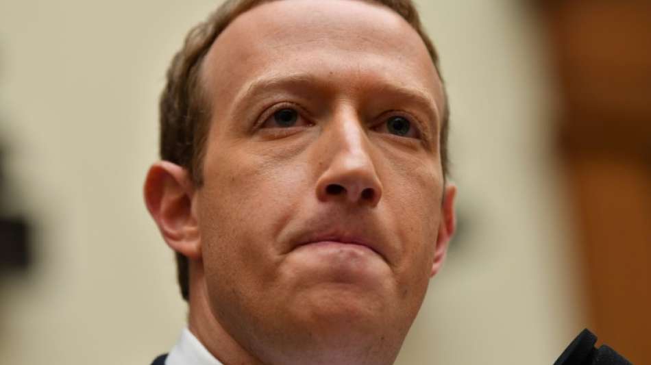 Bei Facebook brechen Kurse ein: 200 Milliarden Dollar weniger