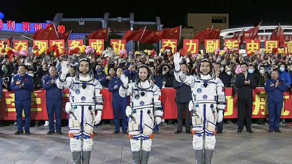Taikonauten erreichen chinesische Raumstation "Tiangong"