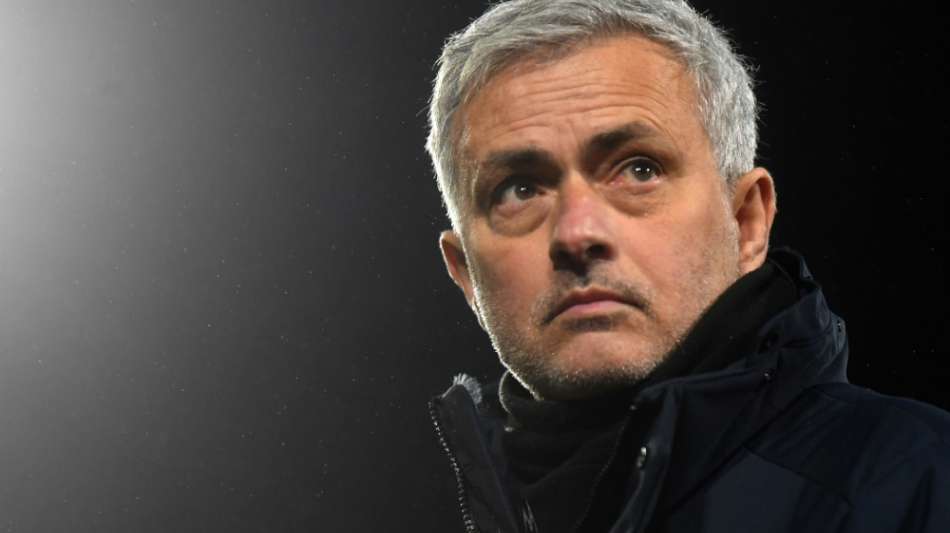 Tottenham entl&auml;sst Mourinho