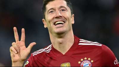 "Ist ehrlich schwer": Lewandowski erh&auml;lt Goldenen Schuh
