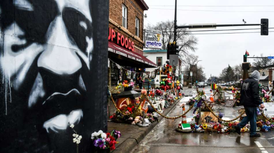 Foto von Geschworenem in Floyd-Prozess sorgt f&uuml;r Wirbel