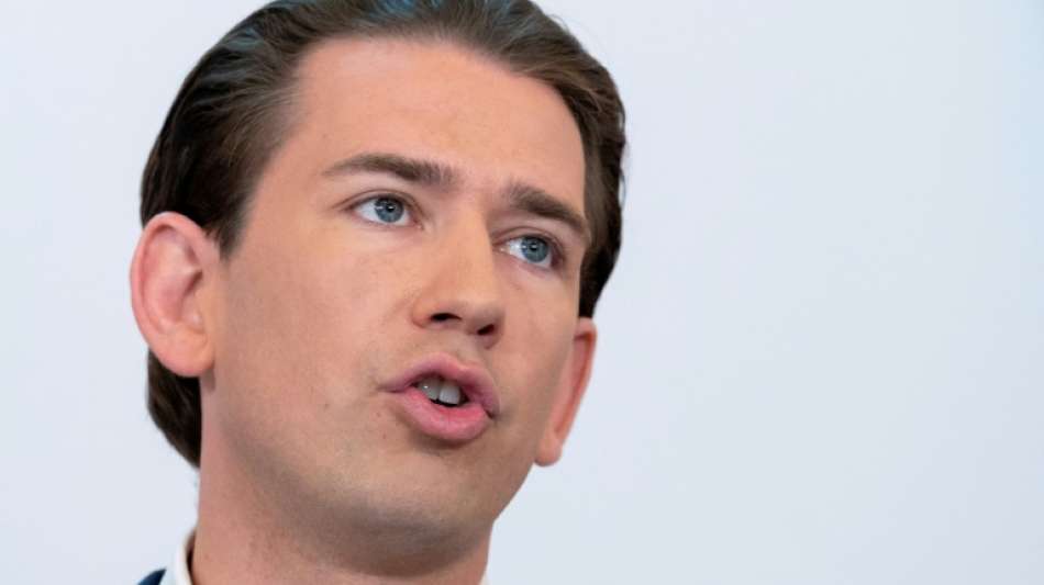 APA: &Ouml;sterreichs Ex-Kanzler Kurz legt Partei&auml;mter nieder