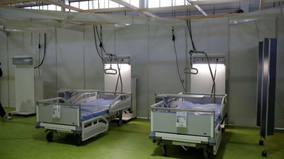 Neue Corona-Notallklinik in Berlin mit 500 Betten betriebsbereit