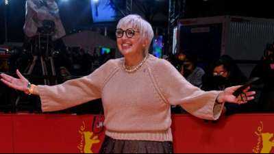 Claudia Roth dank Corona-Lockerungen optimistisch f&uuml;r Kultur-Fr&uuml;hling 