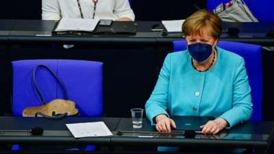 Merkel gibt Erkl&auml;rung im Bundestag zu Afghanistan ab