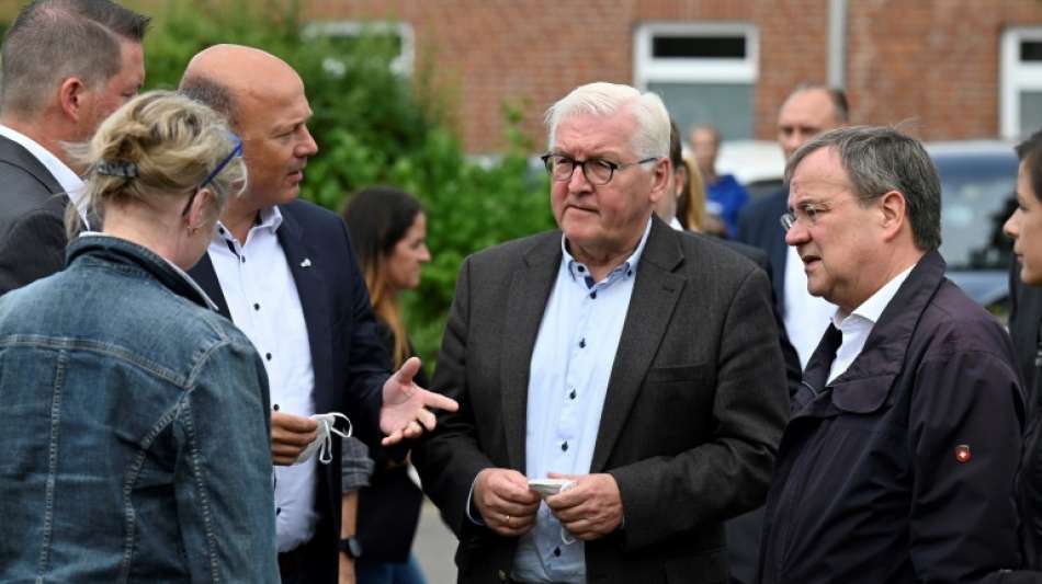 Lachender Laschet in Erftstadt sorgt f&uuml;r emp&ouml;rte Reaktionen