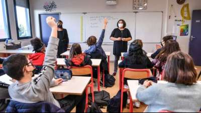 Schulen in Frankreich gedenken des ermordeten Geschichtslehrers Paty