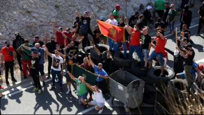 Proteste vor Einf&uuml;hrung von serbisch-orthodoxem Kirchenoberhaupt in Montenegro