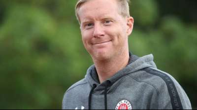 St. Pauli stolpert erneut - Bremen springt auf Rang drei