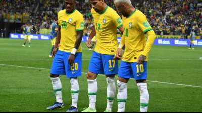 Brasilien l&ouml;st Katar-Ticket - Leverkusener Hincapie l&auml;sst Ecuador tr&auml;umen