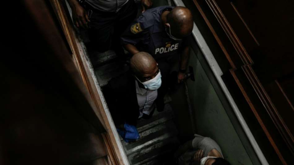 Terrorismus-Vorwurf gegen Parlaments-Brandstifter in S&uuml;dafrika